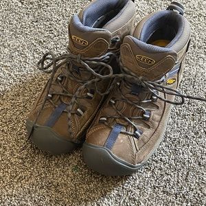 Keen Women’s Hiking Shoes